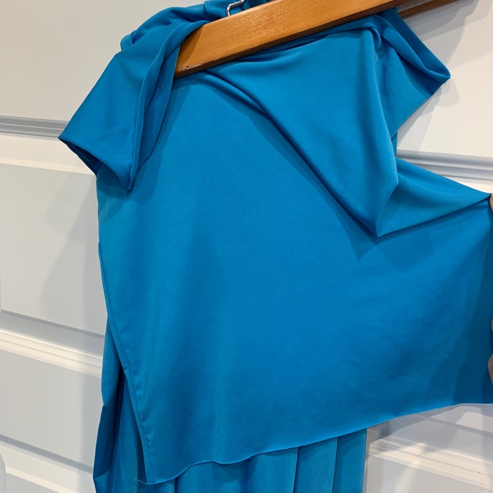 Beautiful infiniy dress. Never used (for wedding) becauae of covid.